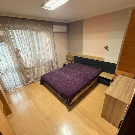Apartment Two Bedroom In With Garage *